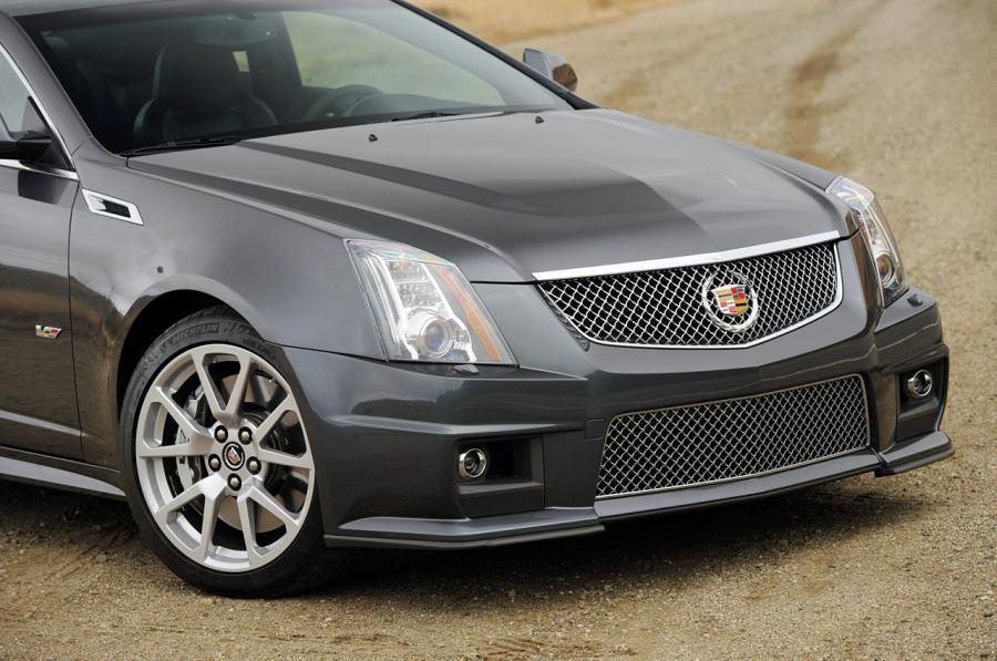  Cadillac CTS-V Coupe 2011 года  (фото 3 из 71)